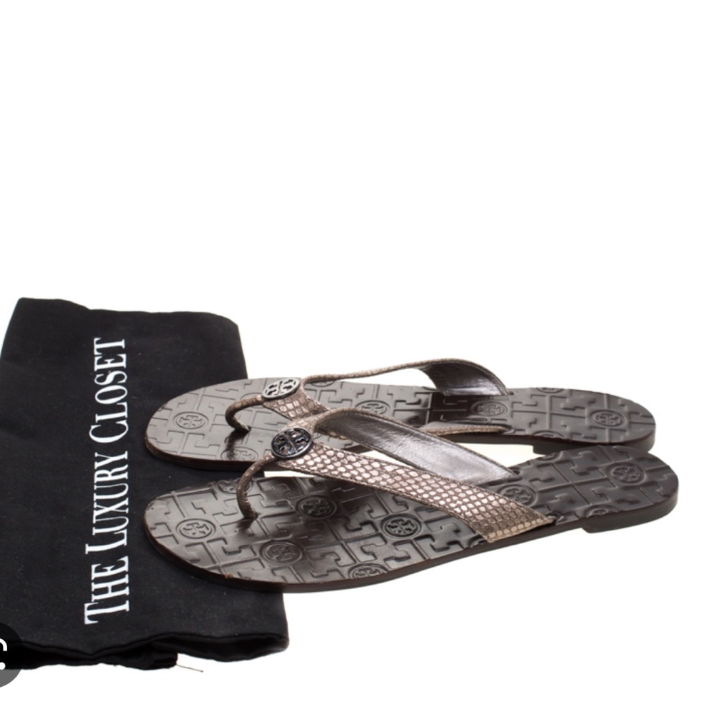 Tory Burch metallic grey python embossed leather sandle size 7